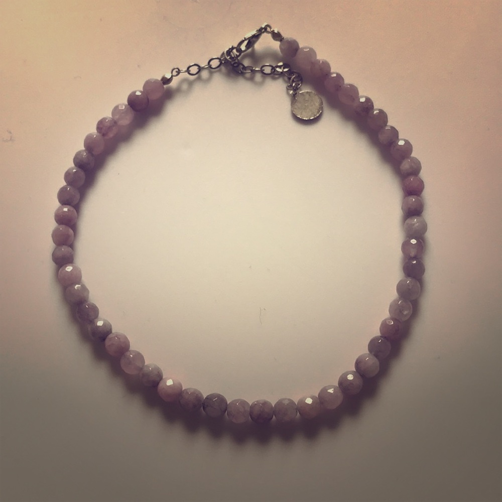 choker necklace